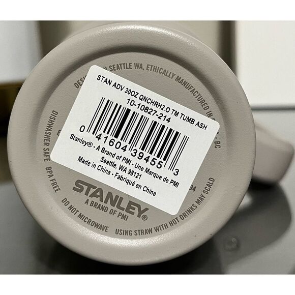 NWT Stanley Quencher H2.0 FlowState Tumbler 30oz, ASH - Picture 3 of 3